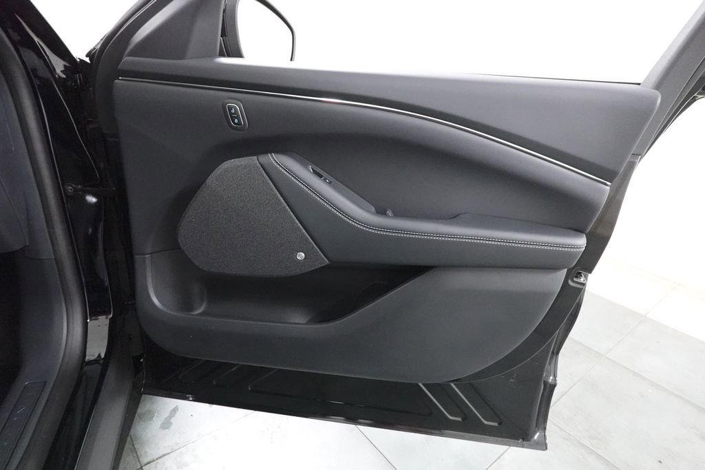 New 2026 Ford Mustang Mach-E Premium AWD/4WD image 31