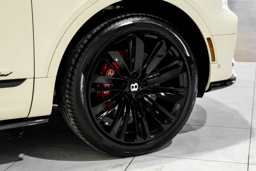 Used 2023 Bentley Bentayga Speed AWD/4WD image 62