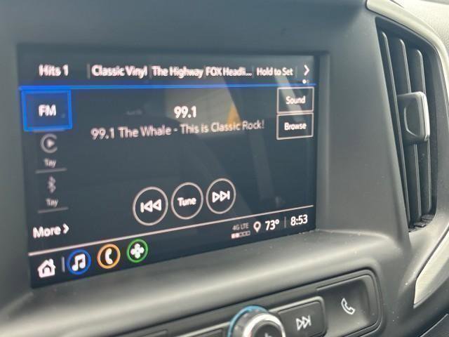 Used 2022 GMC Terrain SLE w/ Driver Convenience Package image 11