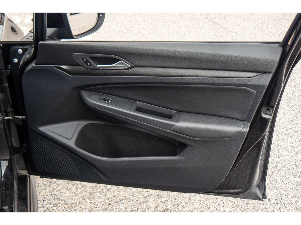Used 2022 Volkswagen GTI Autobahn FWD image 17