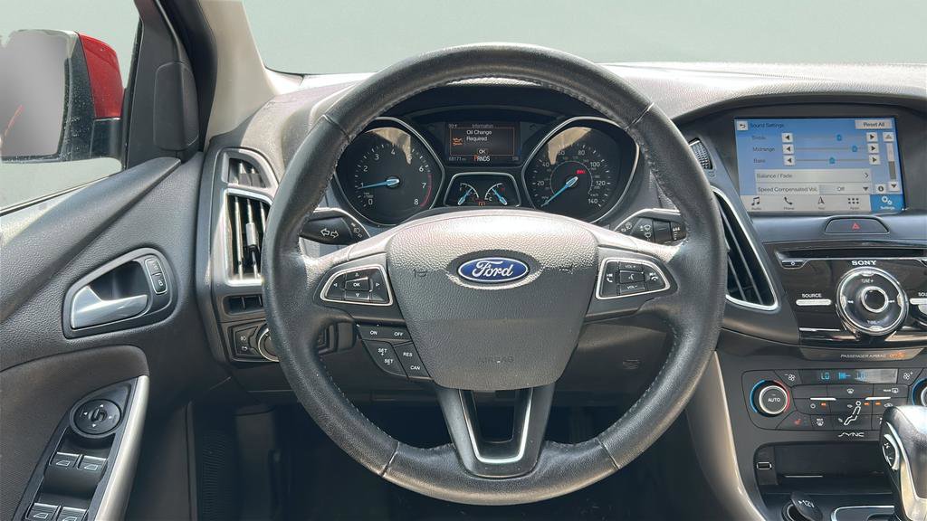 Used 2018 Ford Focus Titanium image 16