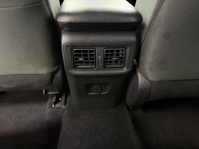 Used 2025 Toyota RAV4 LE image 32