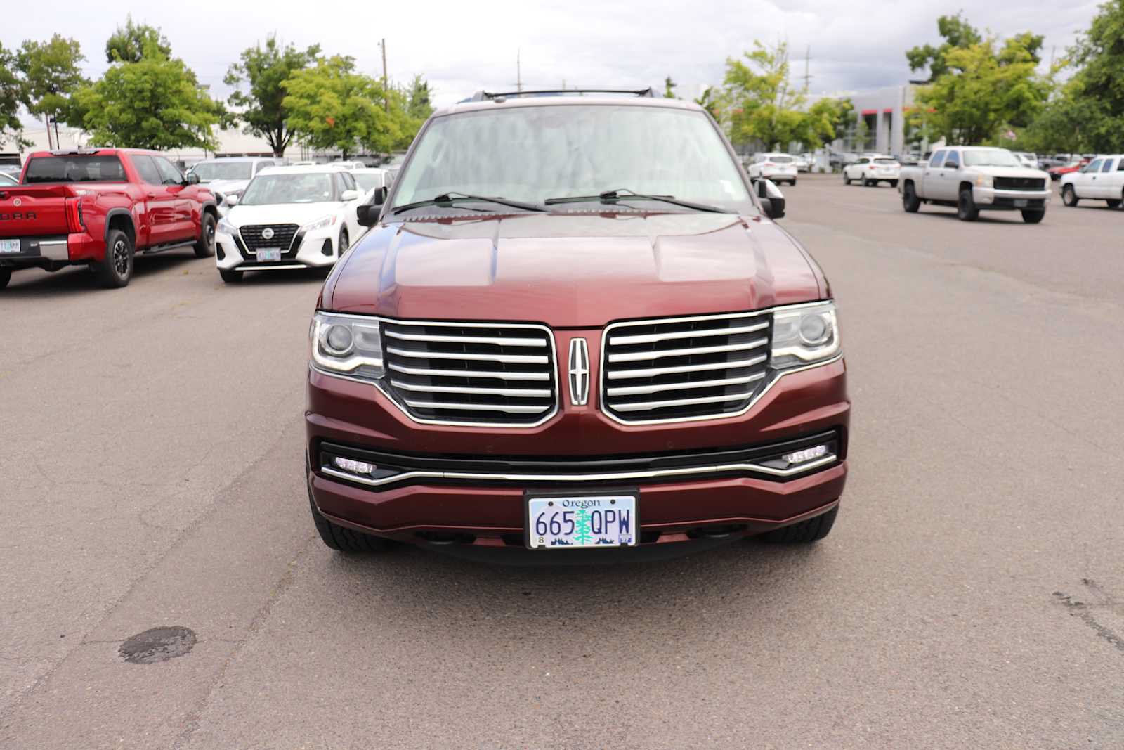Used 2015 Lincoln Navigator 4WD video 2
