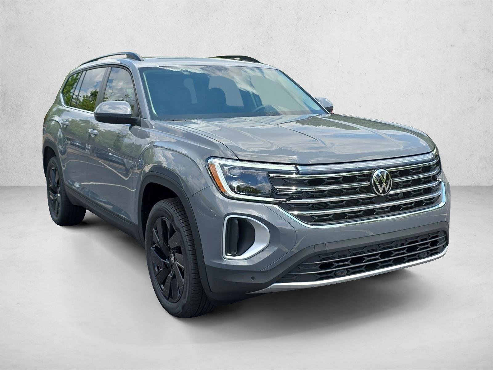 New 2026 Volkswagen Atlas SE FWD image 10