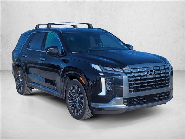 Used 2023 Hyundai Palisade Calligraphy image 3