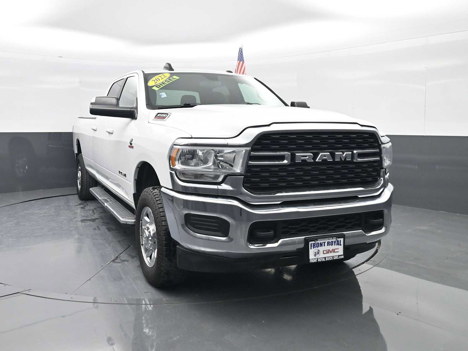 Used 2022 RAM 3500 Big Horn image 2