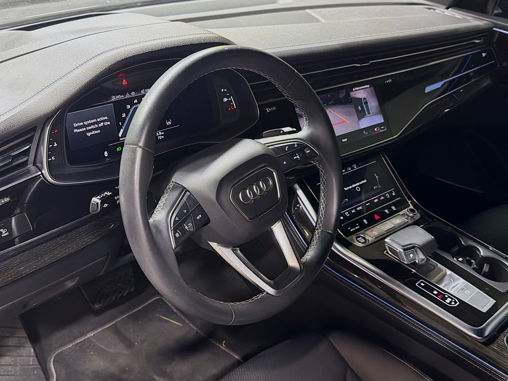 Used 2023 Audi Q8 Prestige image 14