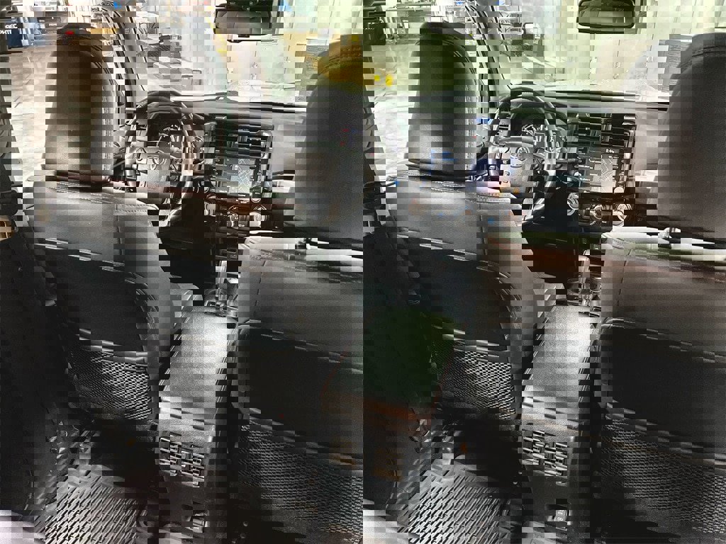 Used 2020 Toyota 4Runner Venture w/ Moonroof Package image 20