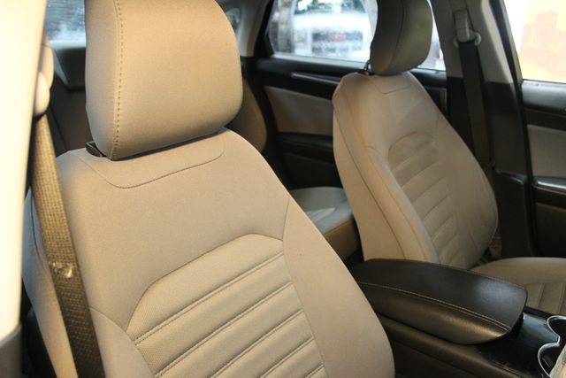 Used 2014 Ford Fusion S image 11