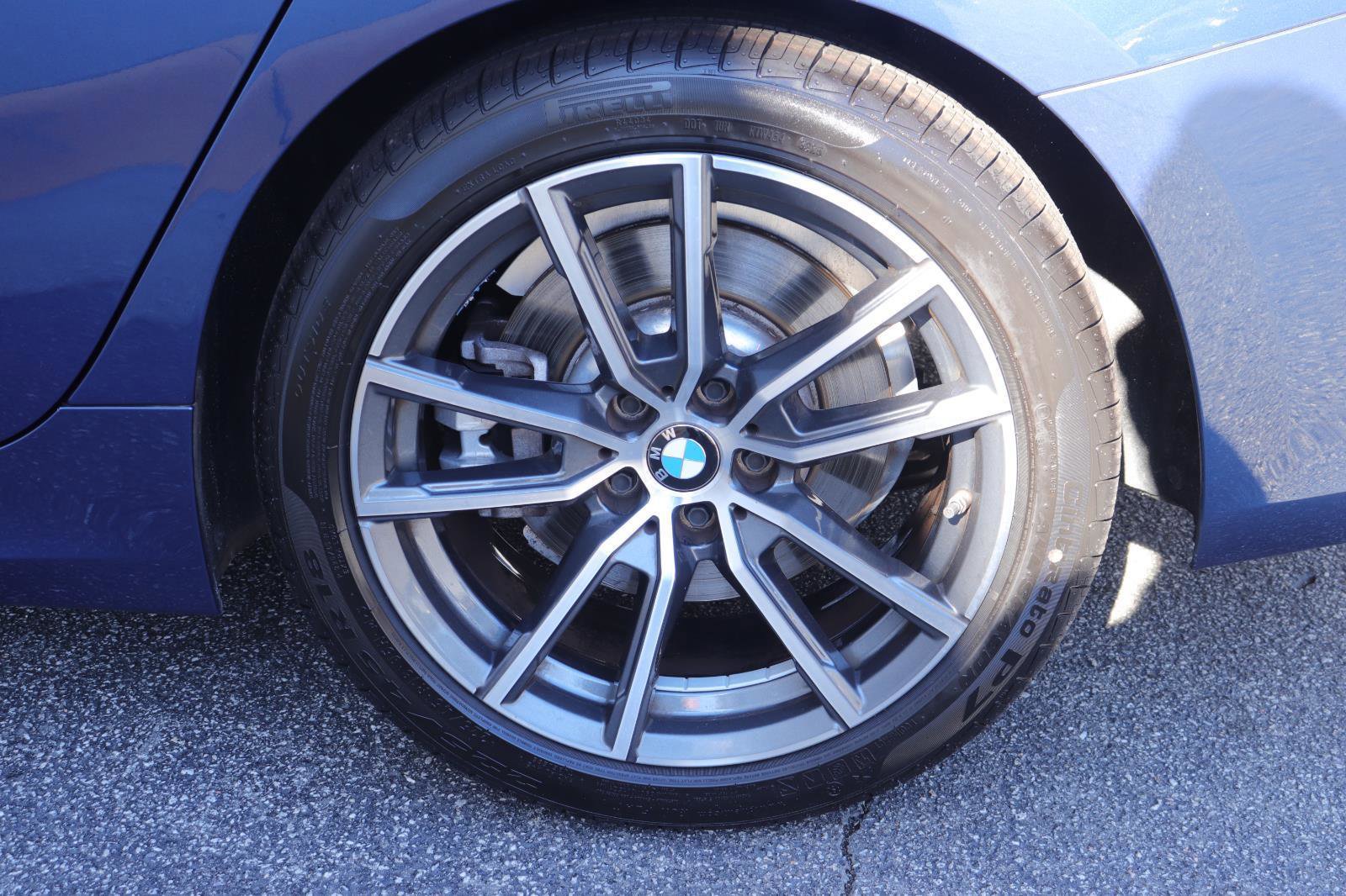 Used 2021 BMW 330i Sedan image 40