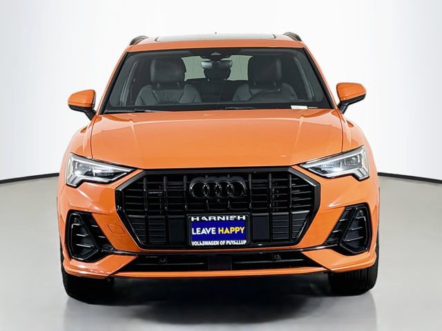 Used 2023 Audi Q3 2.0T Premium Plus w/ Premium Plus Package AWD/4WD image 2