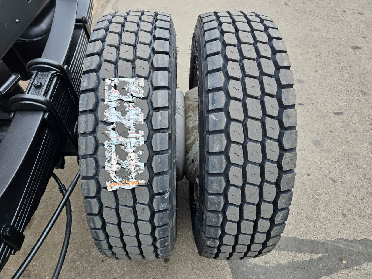Used 2018 Ford F550 2WD Regular Cab Super Duty image 12