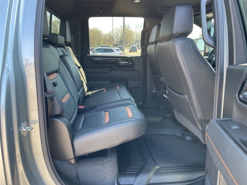 Used 2024 GMC Sierra 2500 AT4 w/ AT4 Premium Plus Package image 30