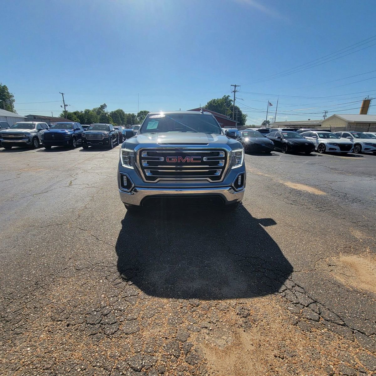 Used 2021 GMC Sierra 1500 SLT w/ SLT Premium Package image 3