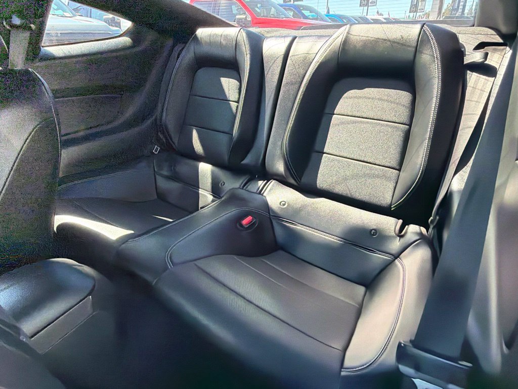 Certified 2022 Ford Mustang GT Premium RWD image 27
