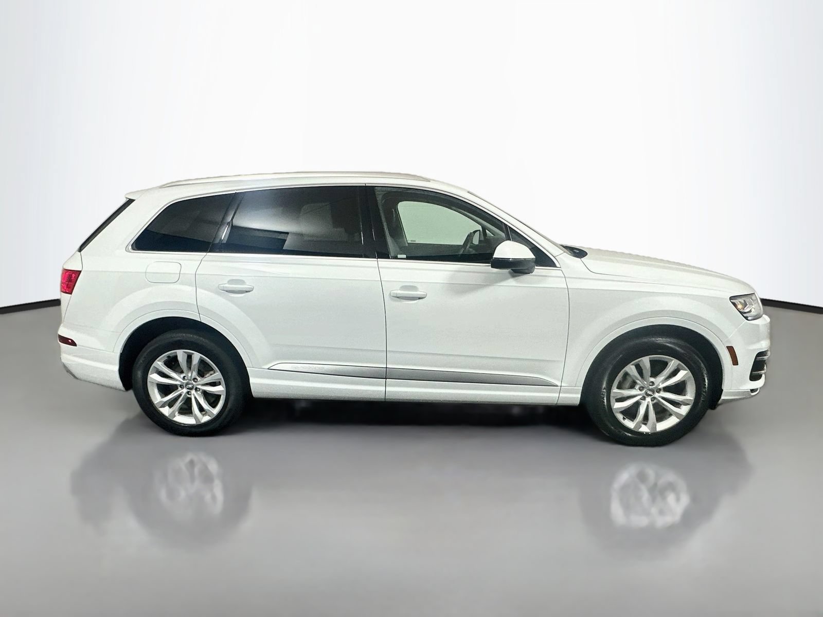 Used 2017 Audi Q7 2.0T Premium AWD/4WD image 8