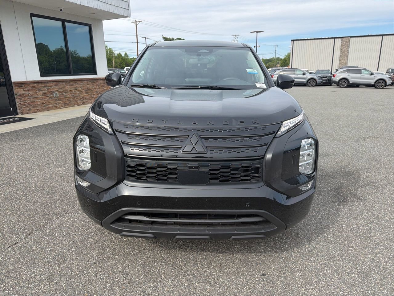 Used 2024 Mitsubishi Outlander SE AWD/4WD image 10