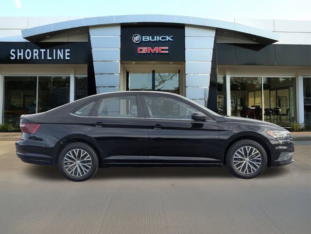 Used 2021 Volkswagen Jetta S w/ Driver Assistance Package video 2