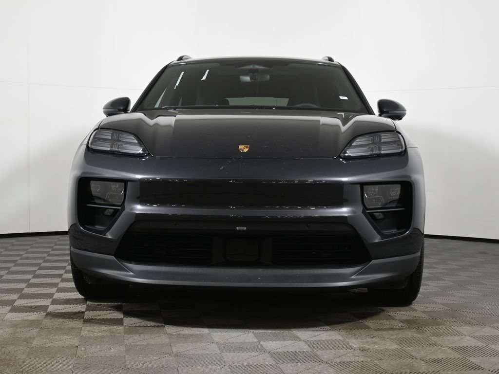 Used 2026 Porsche Macan 4 Electric AWD/4WD image 10