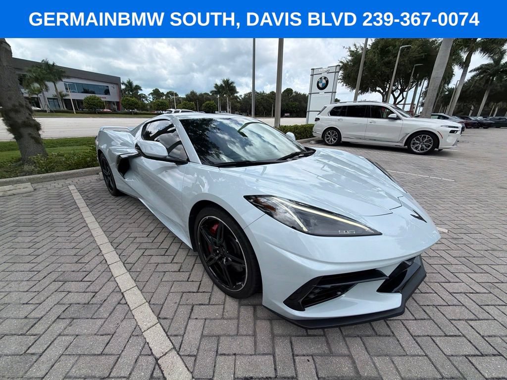 Used 2020 Chevrolet Corvette Stingray Preferred Cpe w/ 2LT Preferred Equipment Group RWD image 16