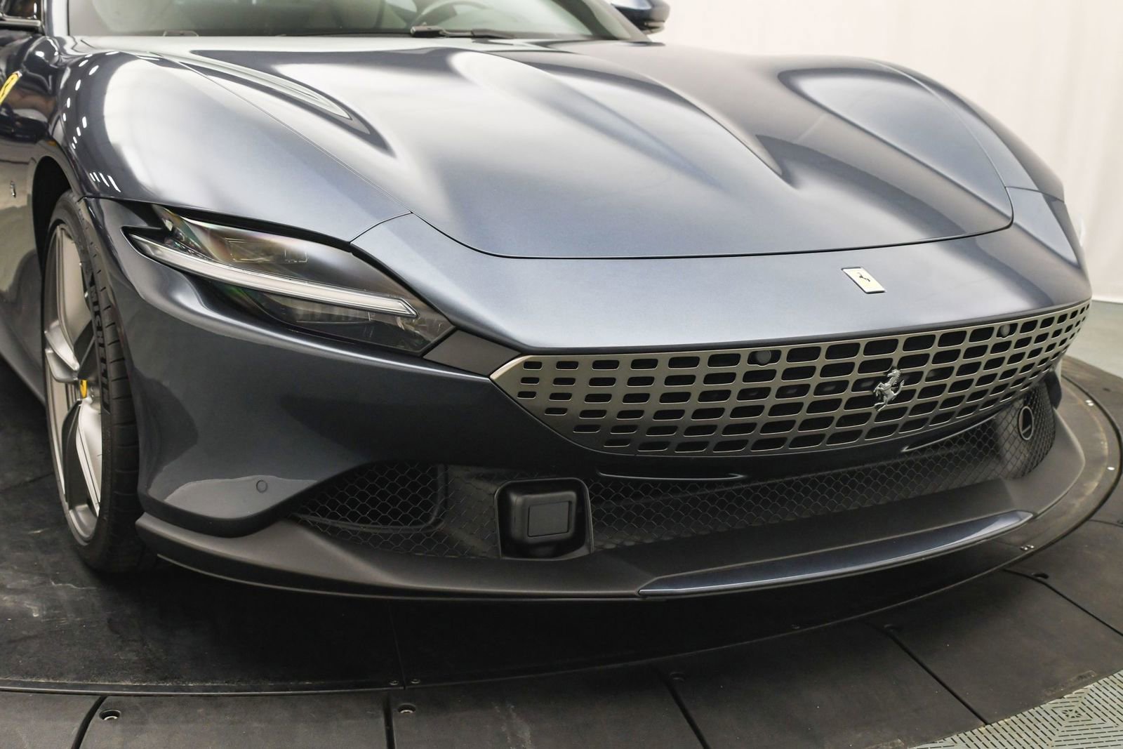 Certified 2022 Ferrari Roma image 27