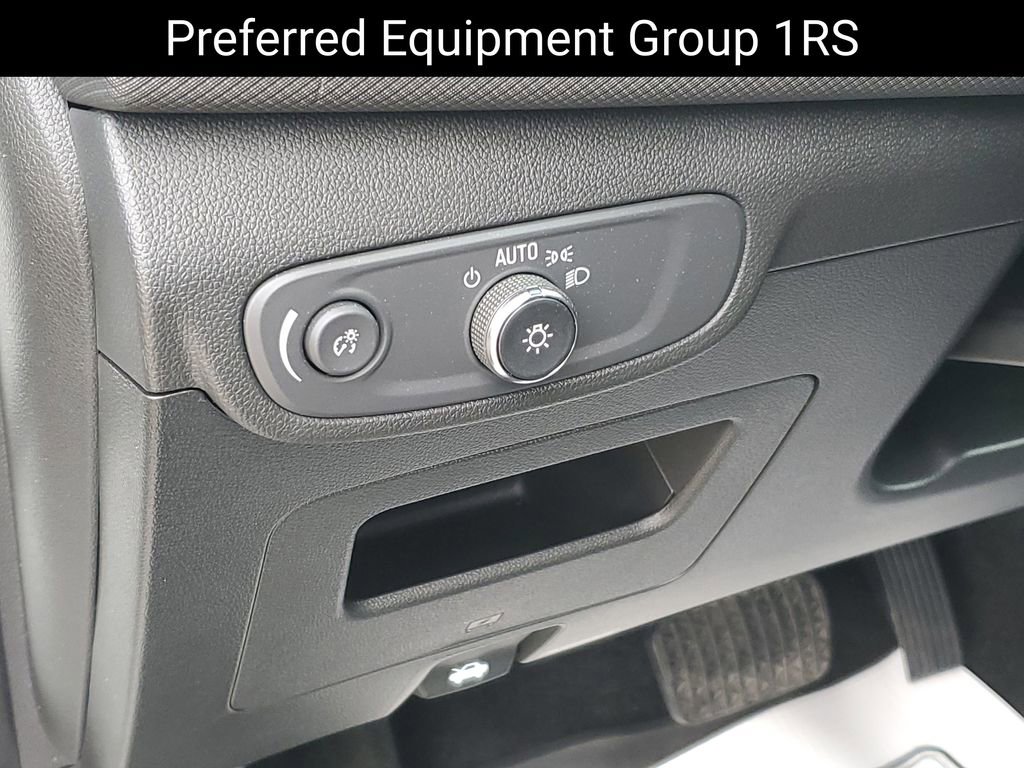 Certified 2024 Chevrolet TrailBlazer RS w/ Driver Confidence Package image 9
