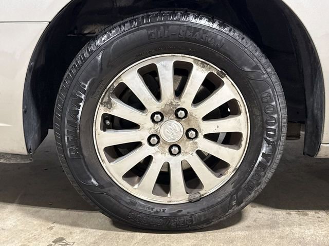 Used 2006 Buick Lucerne CX FWD image 24