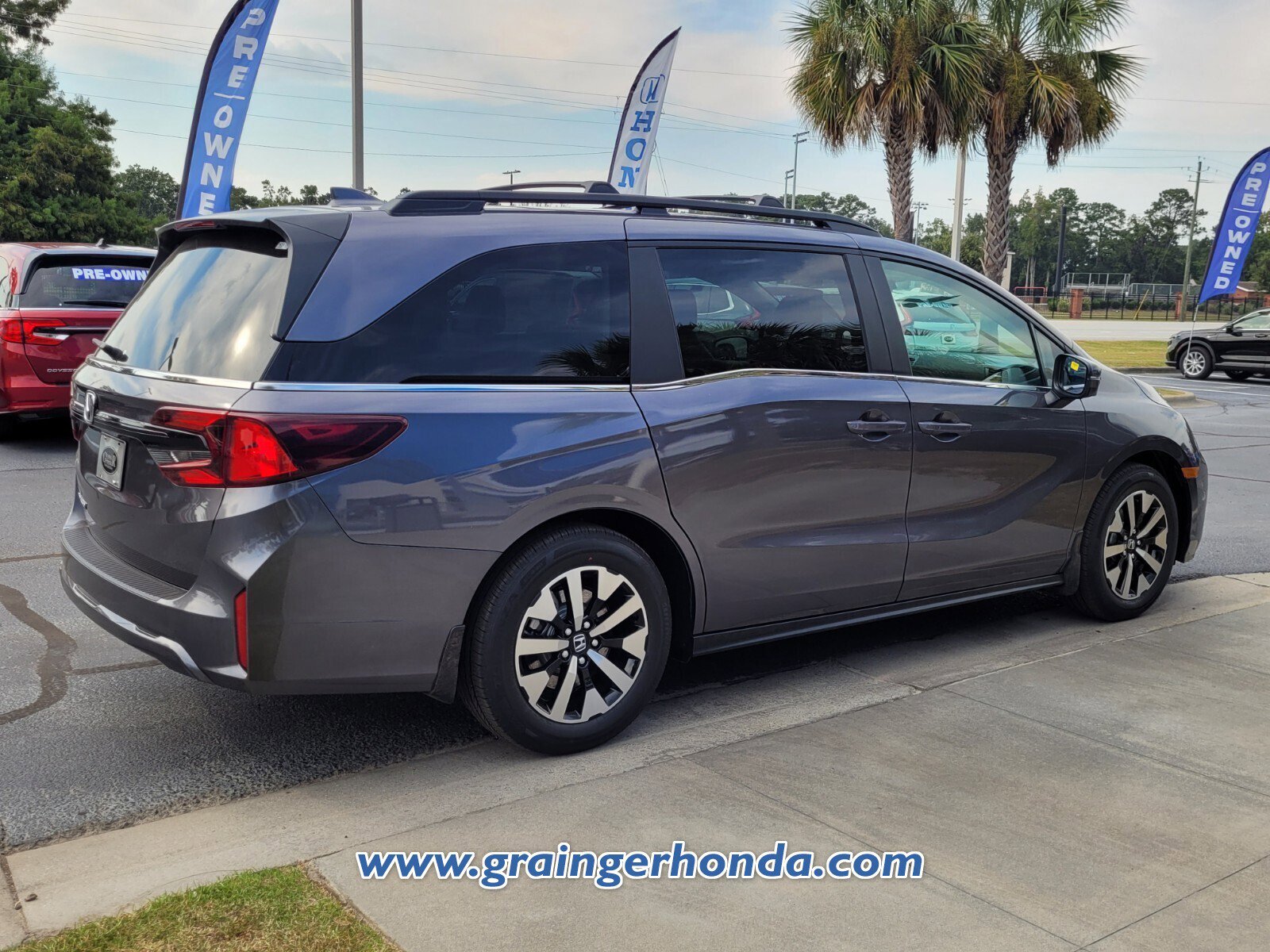 New 2026 Honda Odyssey EX-L image 5