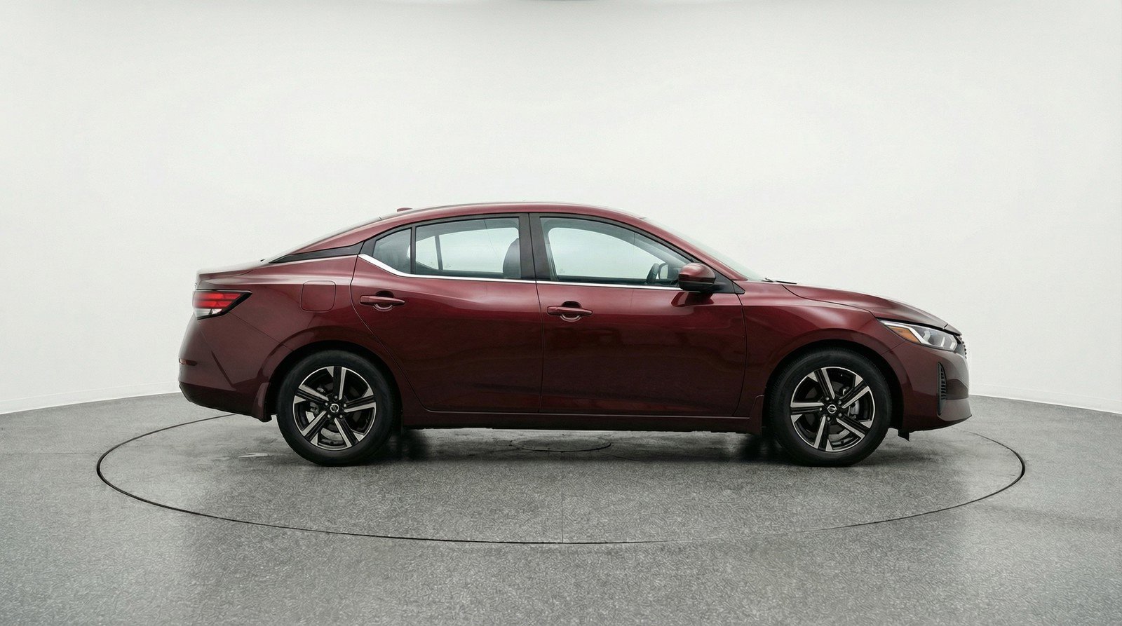 Used 2025 Nissan Sentra SV FWD image 11