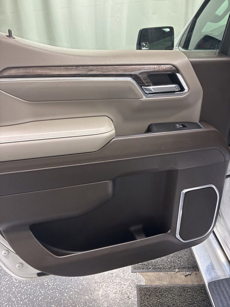 Used 2023 Chevrolet Silverado 1500 LTZ w/ LTZ Convenience Package II image 24