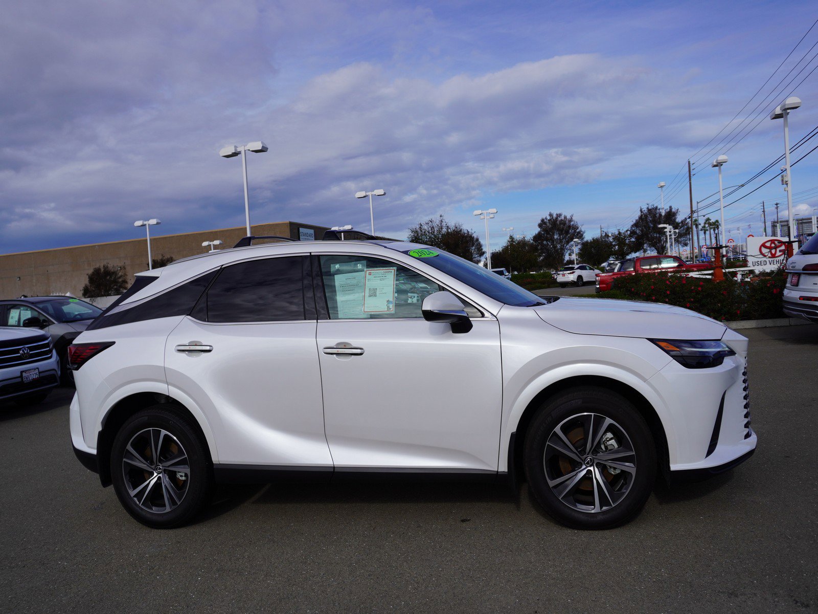 Used 2024 Lexus RX 350 Premium Plus image 4