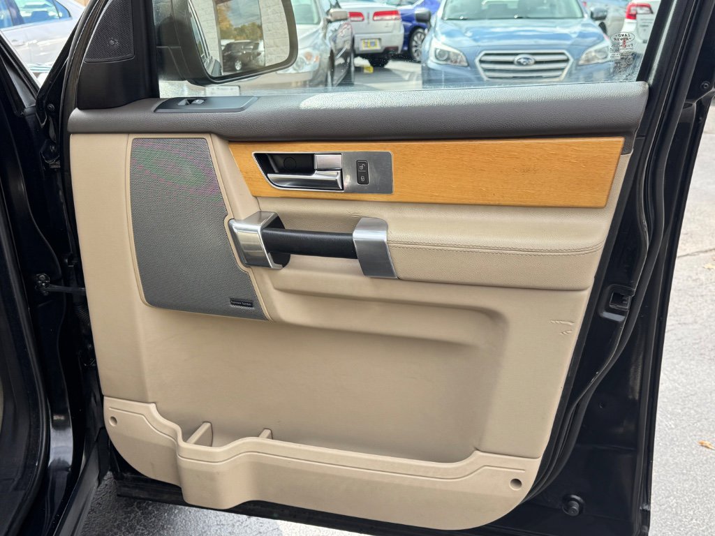 Used 2013 Land Rover LR4 HSE AWD/4WD image 21