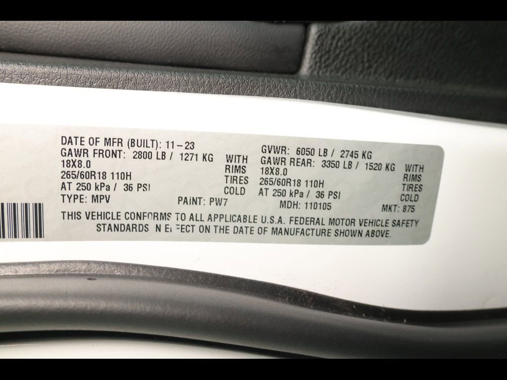 Used 2024 Jeep Grand Cherokee Limited image 31