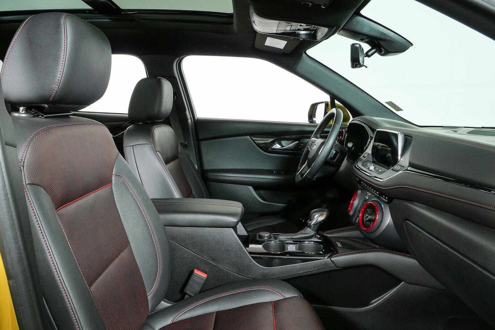 Used 2022 Chevrolet Blazer RS w/ Enhanced Convenience Package FWD image 24