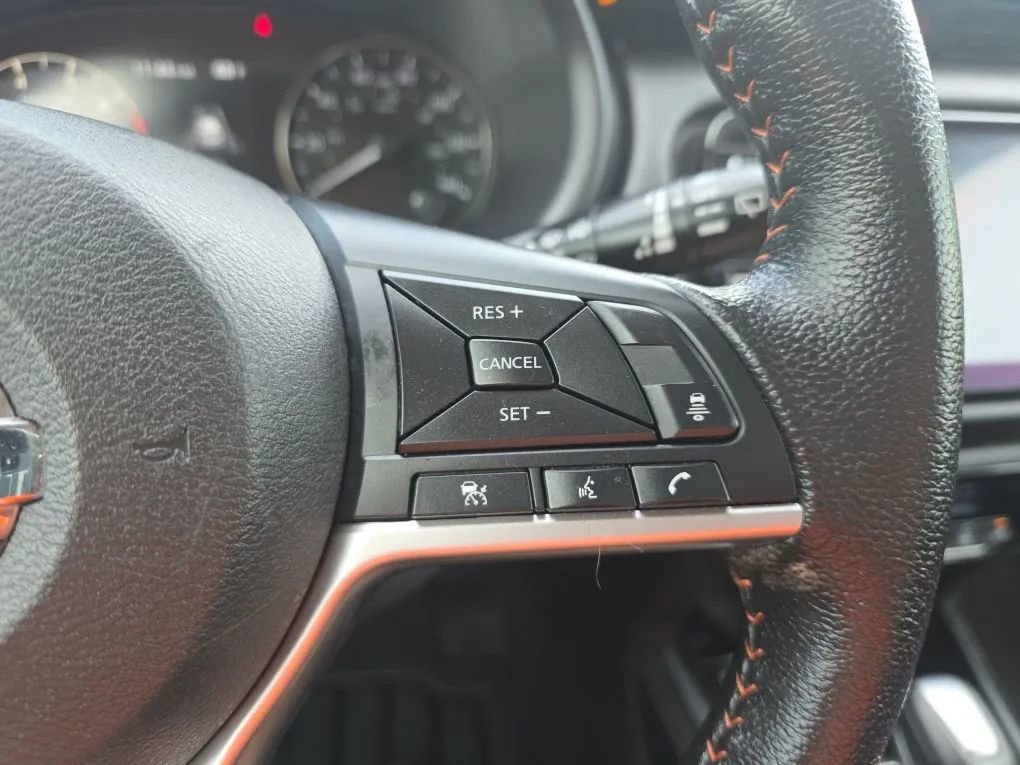 Used 2021 Nissan Kicks SR w/ Interior Electronics Package image 19