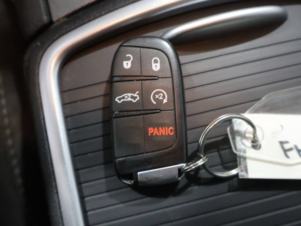 Used 2015 Dodge Charger SXT w/ Rallye Group AWD/4WD image 26