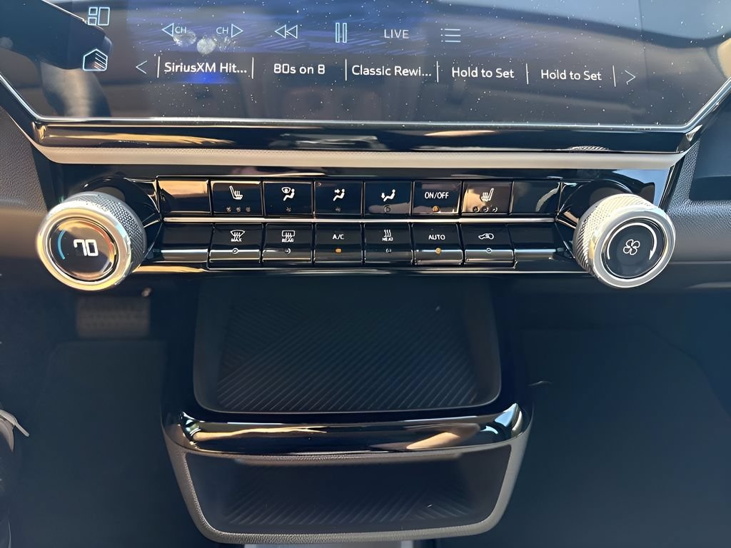 New 2027 Chevrolet Bolt LT FWD image 18