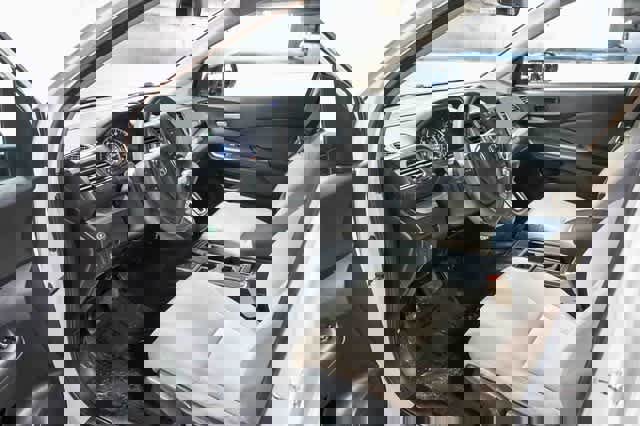 Used 2015 Honda CR-V LX image 17