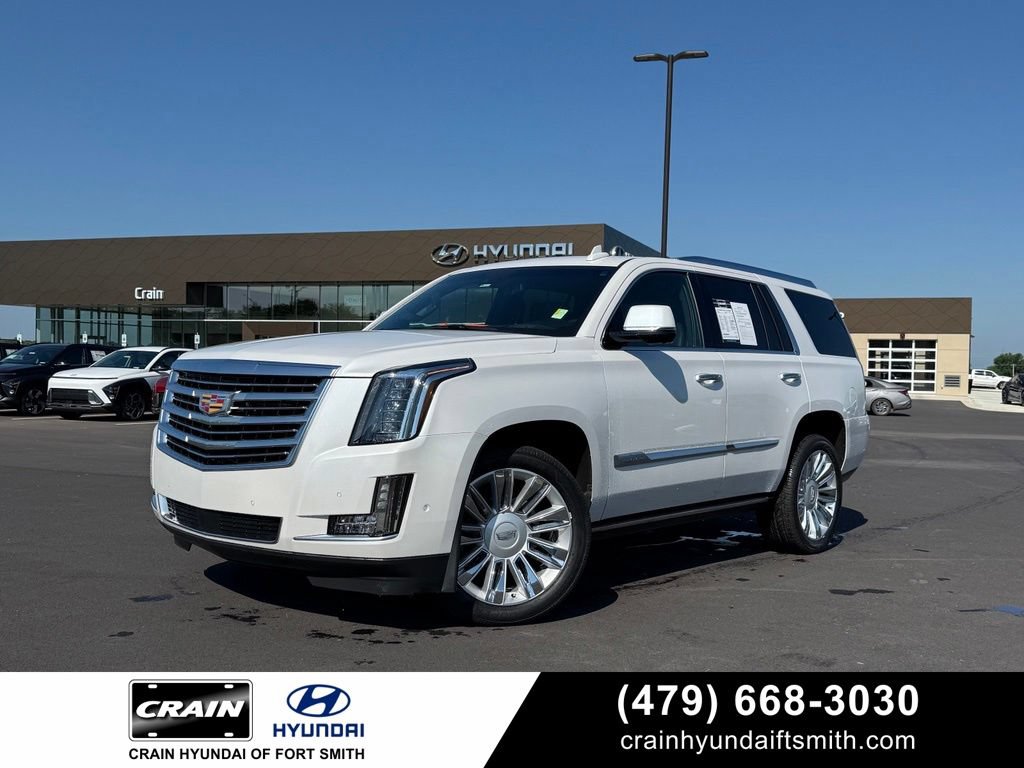 Used 2019 Cadillac Escalade Platinum AWD/4WD image 1
