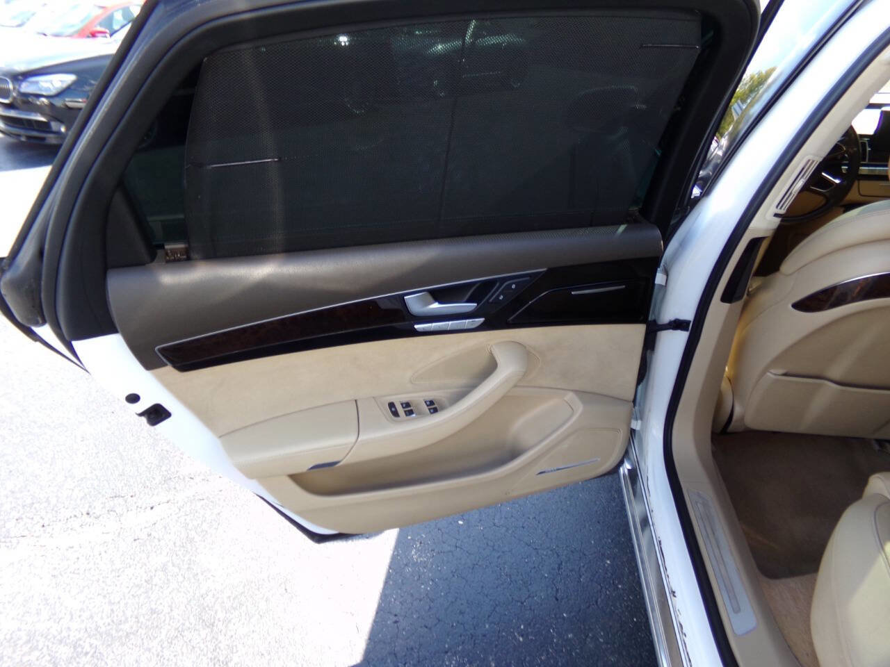 Used 2012 Audi A8 L 4.2 image 20