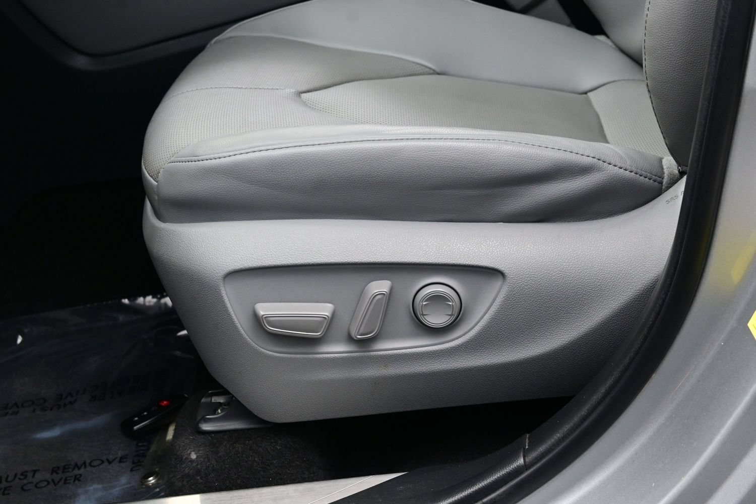 Used 2023 Toyota Highlander Platinum AWD/4WD image 11