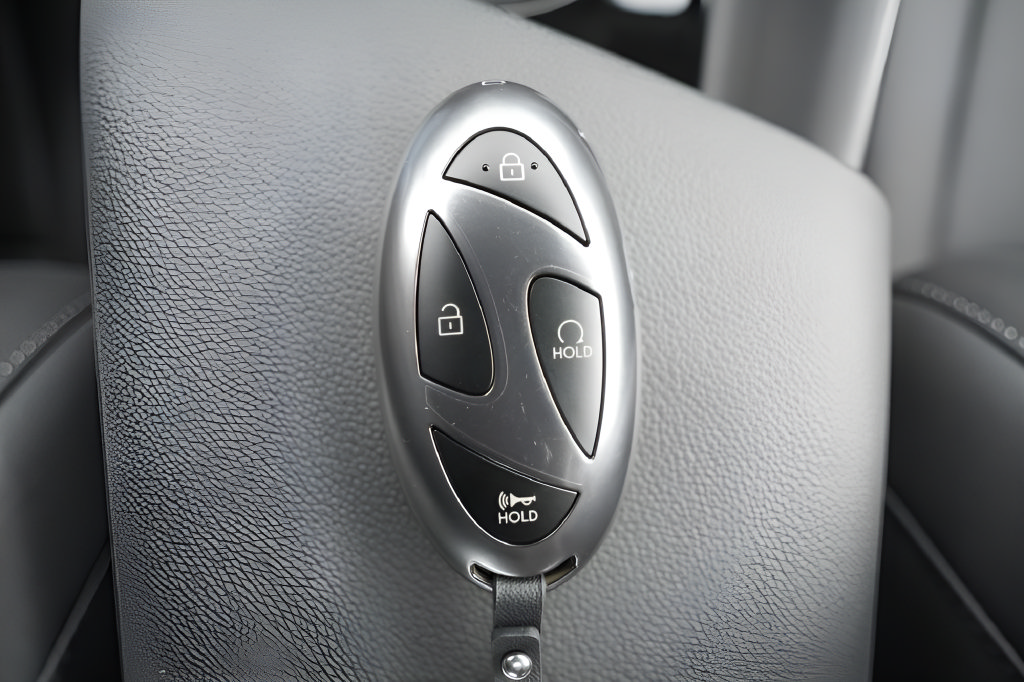 New 2026 Hyundai Elantra Limited FWD image 37