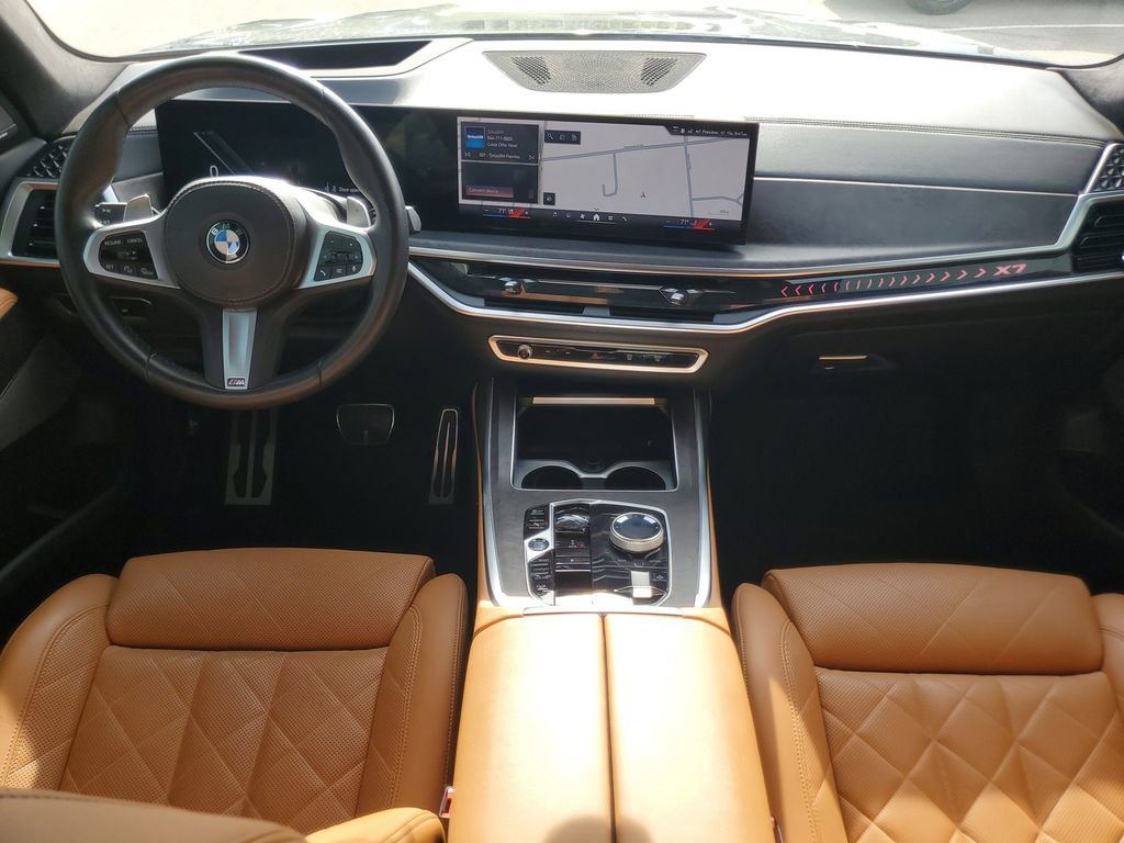 Used 2024 BMW X7 xDrive40i w/ Executive Package AWD/4WD image 27