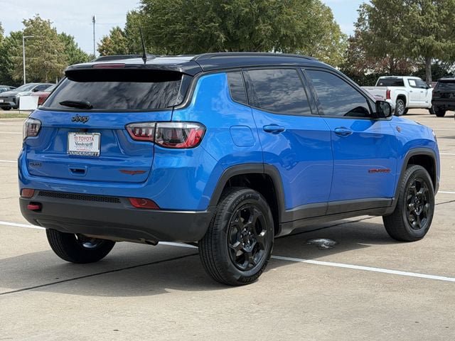 Used 2024 Jeep Compass Trailhawk AWD/4WD image 4