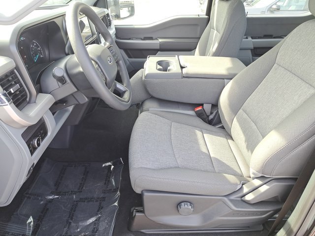 Used 2025 Ford F250 XL w/ STX Appearance Package image 20