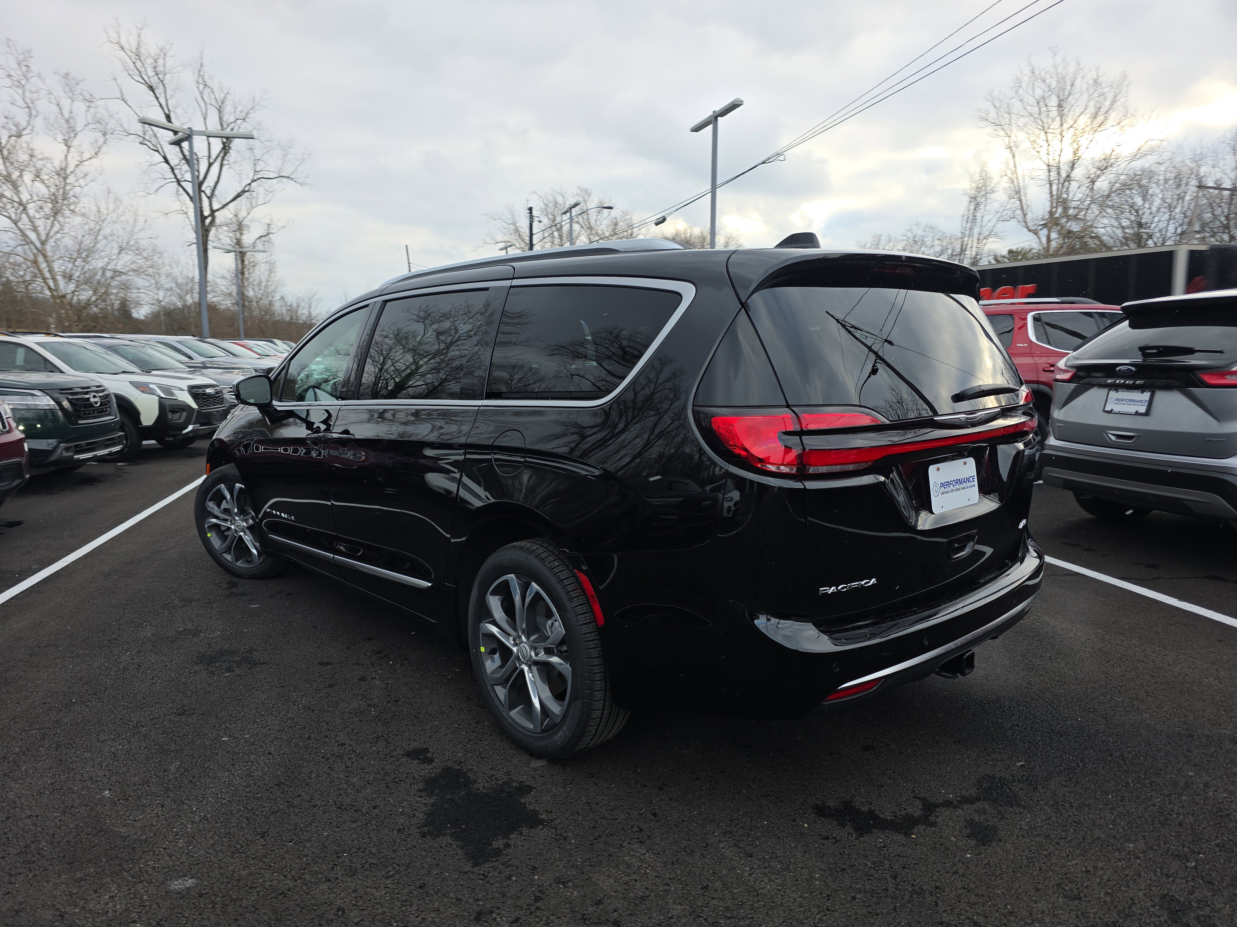 New 2026 Chrysler Pacifica Pinnacle image 21