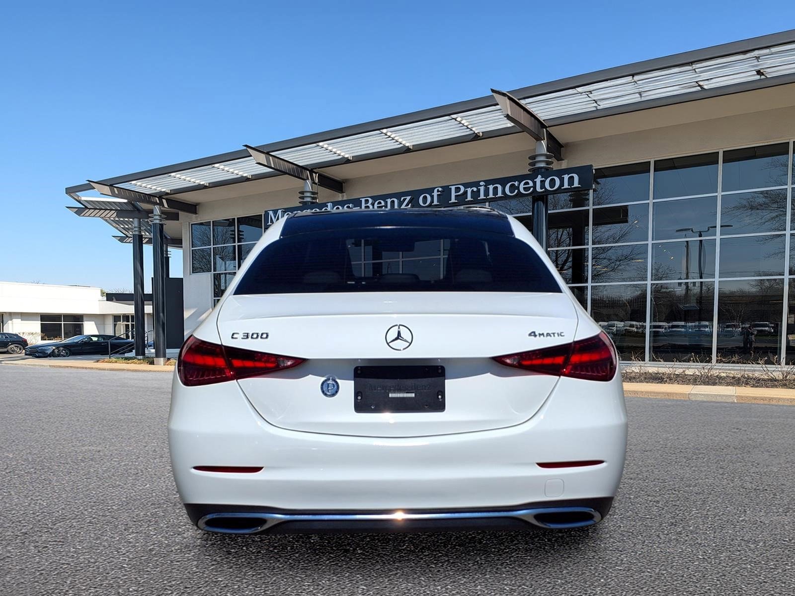 Certified 2023 Mercedes-Benz C 300 4MATIC Sedan image 4