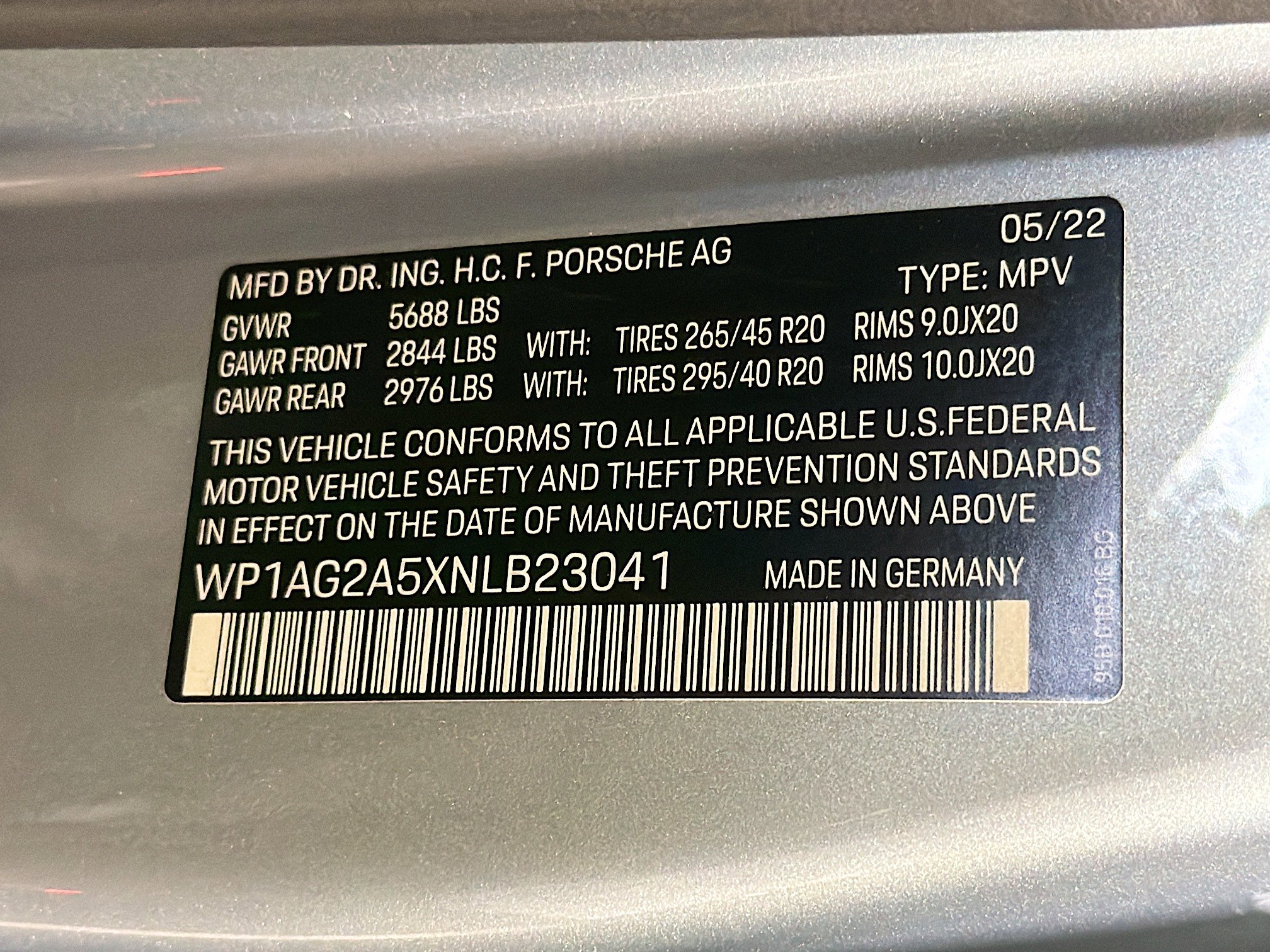 Certified 2022 Porsche Macan S AWD/4WD image 44