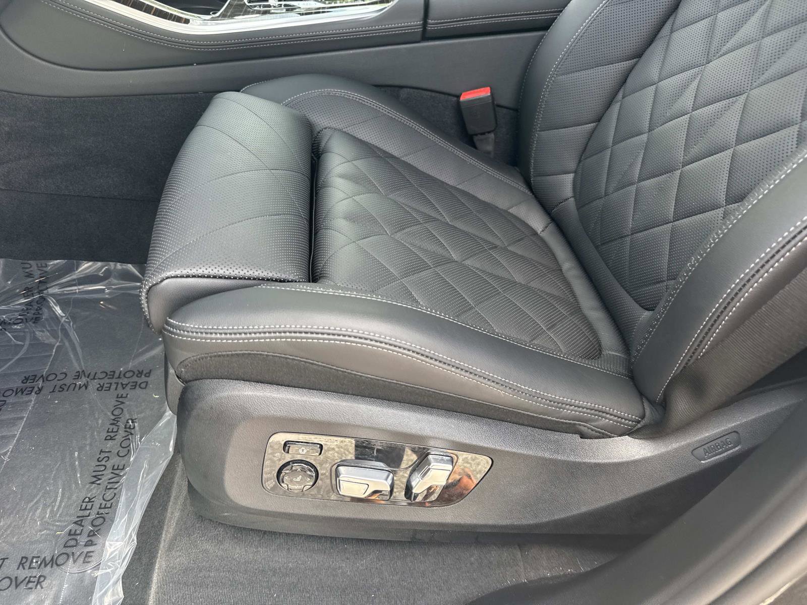 Certified 2025 BMW X5 xDrive40i w/ Premium Package image 19