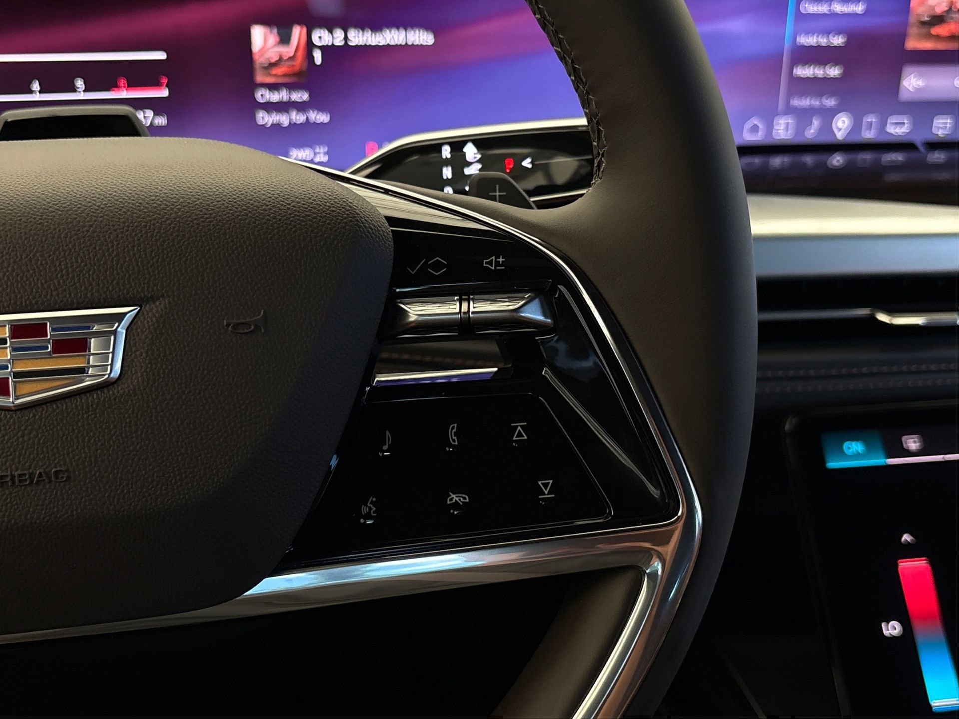 New 2026 Cadillac Escalade ESV Luxury image 29